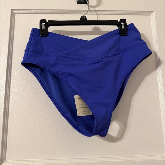 Fabletics High-Waisted Cross Over Swim Bottom Sz XL - Picture 4 of 6